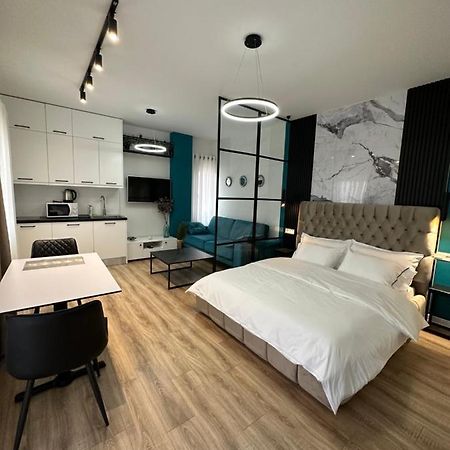 Intercontinental Apartments Tirana City Center מראה חיצוני תמונה