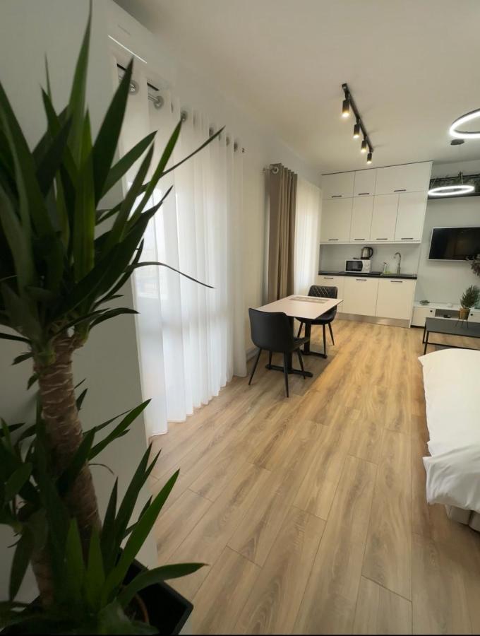 Intercontinental Apartments Tirana City Center מראה חיצוני תמונה